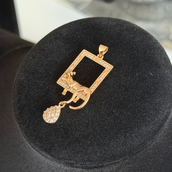 Rose Gold Panther Pendant Necklace - Picture 2 of 3